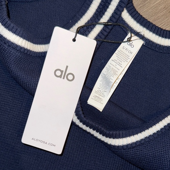 Alo Navy and White Tennis Club Tank Top - Picture 4 of 4